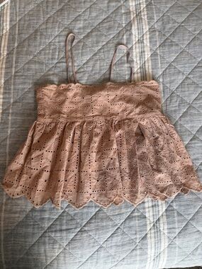 By Together Blush Pink Eyelet Spaghetti Strap Peplum Top, size small